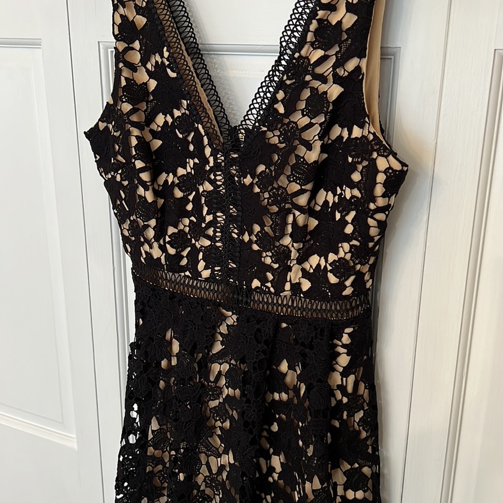 Alya black Lace Dress NWT - Picture 6 of 10